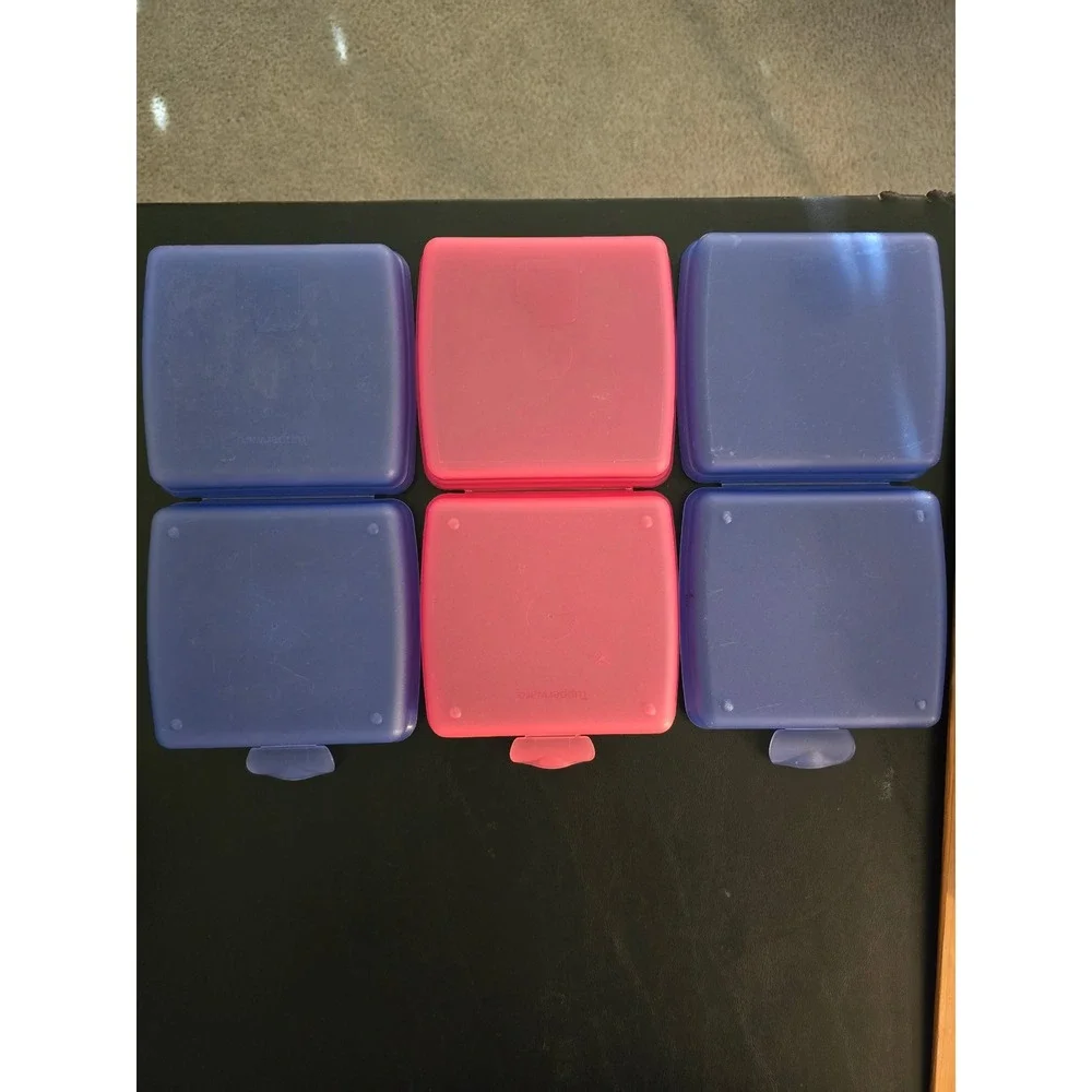 Tupperware Sandwich Keeper Set of 3 Vintage Blue & Pink Hinged Food Containers